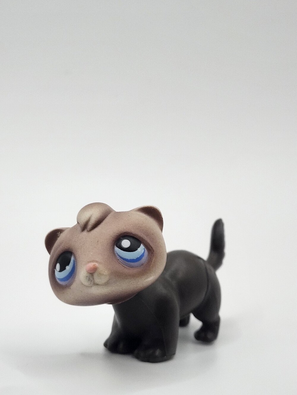 Littlest Pet Shop Ferret #33 2004 Gen1 Authentic LPS Hasbro Pink Magnet Rodent